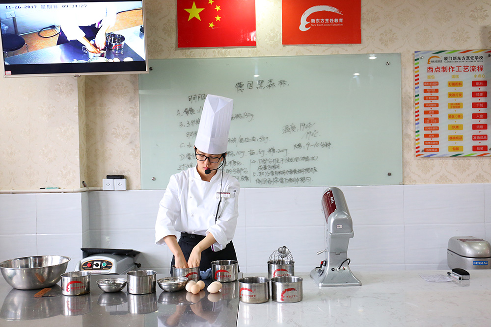 ͹潲